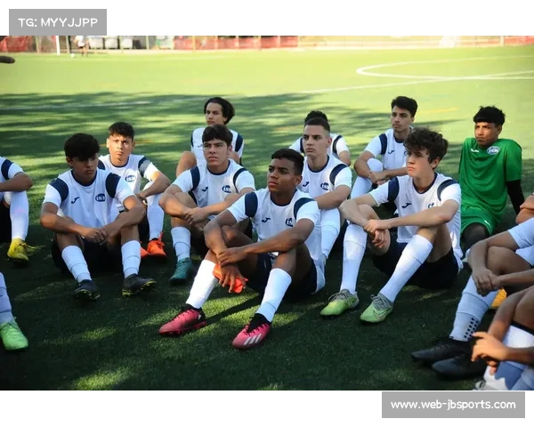 从青训营到一线队，年轻球员的成长路径引发球探关注