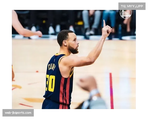 历史今日:2016年库里单赛季命中402记三分,创NBA历史纪录 历史今日:2016年库里单赛季命中402记三分,创NBA历史纪录